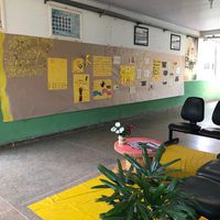 Sala de estar feita por estudantes para uso durante a Campanha Setembro Amarelo 